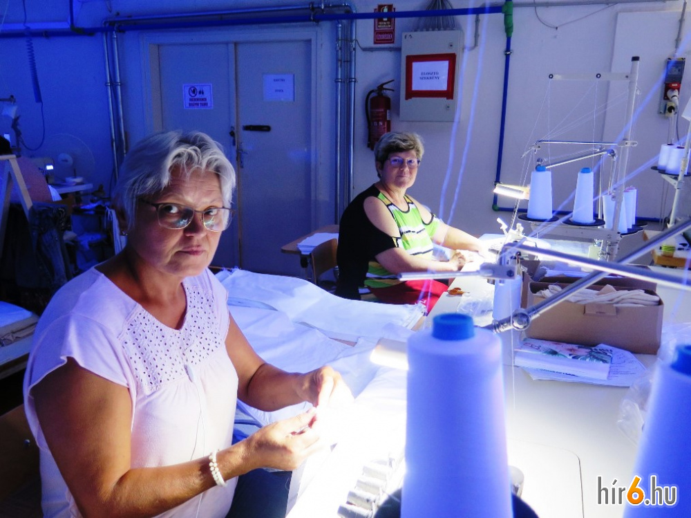 90491 017 large normal